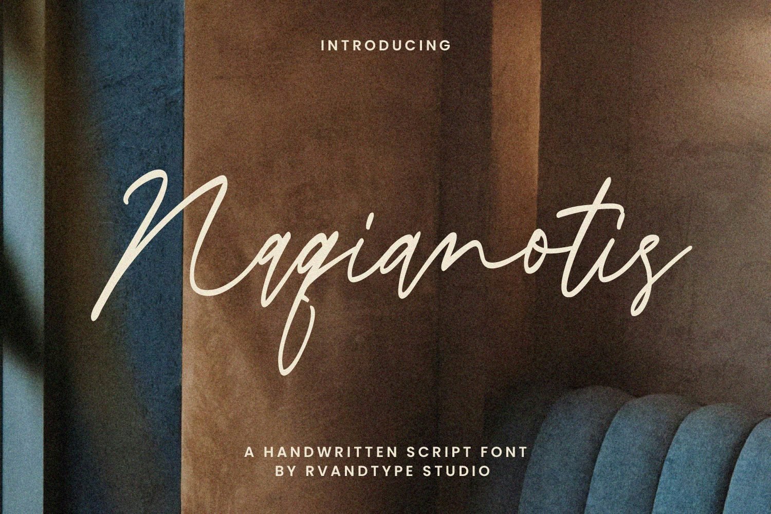 Naqianotis – Script Font font preview